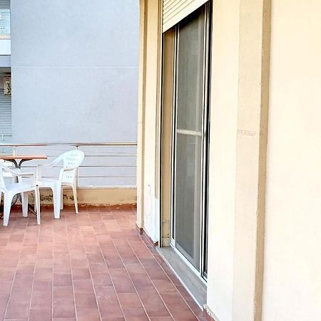 Sea & Sun Apartment Durres Bagian luar foto